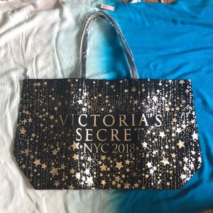 Victoria’s Secret NYC 2018 tote bag